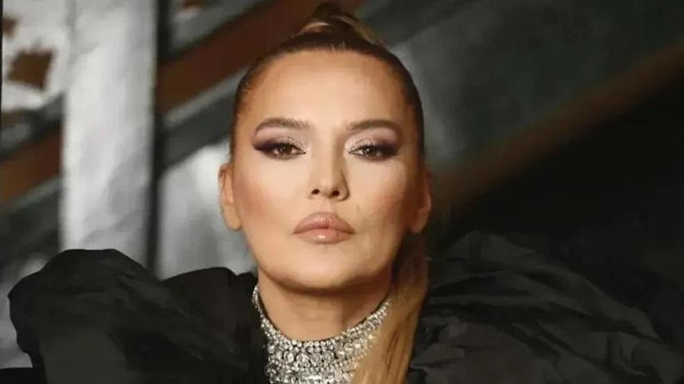 Kahvaltıya 1.850 TL ödedi Demet Akalın, Bodrumdaki pahalılığa bakın nasıl tepki gösterdi