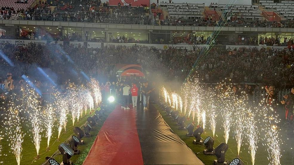 Eskişehirsporda şampiyonluk kutlandı