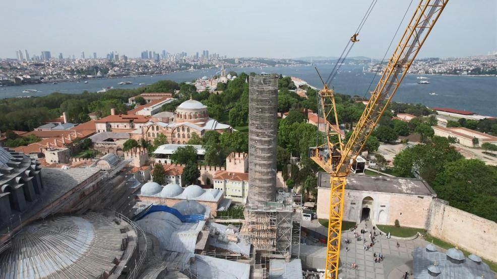Ayasofya Camiindeki tarihin en kapsamlı restorasyon çalışması havadan görüntülendi