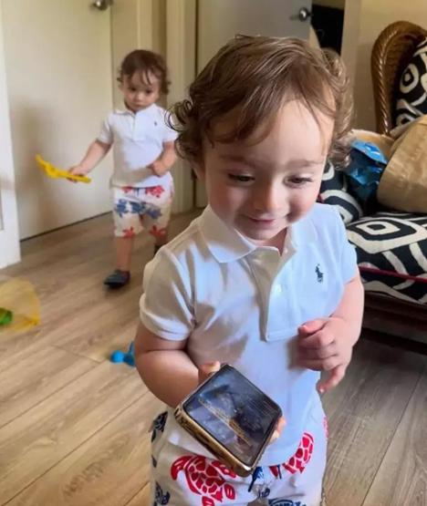 Tatlısesin torunları büyüdü İbrahim Ayel ve Sinan Emirin tatil keyfi