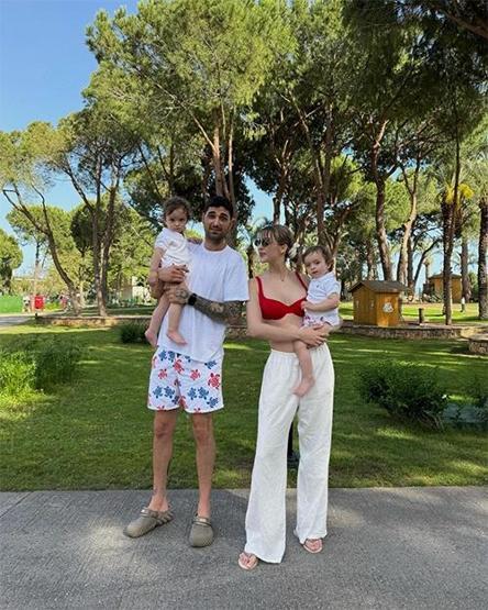 Tatlısesin torunları büyüdü İbrahim Ayel ve Sinan Emirin tatil keyfi