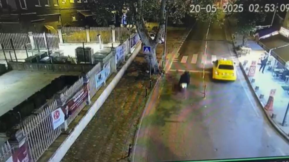 Polonyada başlayan kavga Beyoğluna kadar uzandı: Eczaneye kurşun yağmuru