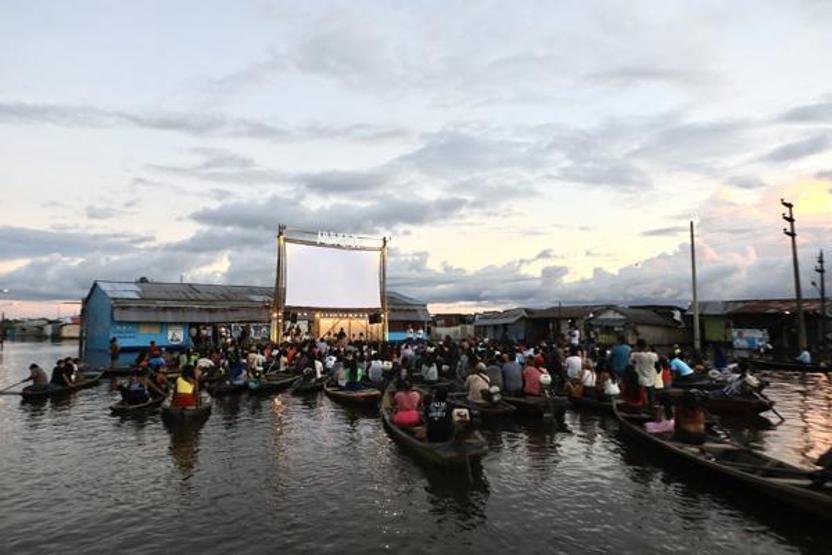 Amazonun kalbinde yüzen sinema: Muyuna Festivali