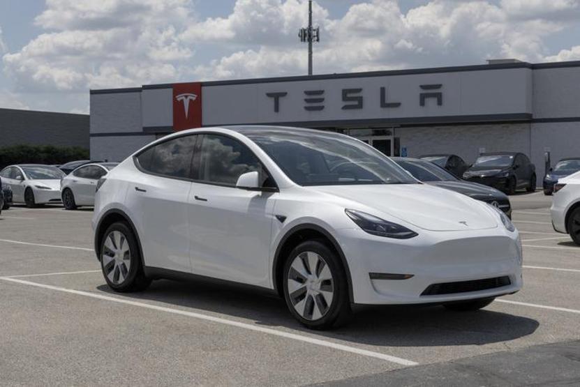 Türkiye, Tesla için kurtarıcı oldu Model Y dakikalar içinde tükendi...