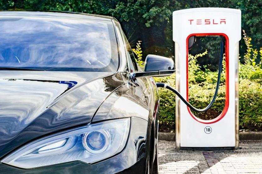 Türkiye, Tesla için kurtarıcı oldu Model Y dakikalar içinde tükendi...