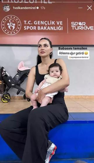 Babasının kopyası Volkan Demirel ve Zeynep Sever Demirelin minik kızları Yasminin son hali