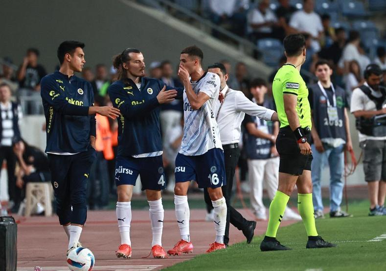 Hatayspordan 4 gol yiyen Fenerbahçe, Mersinde ilkleri yaşadı