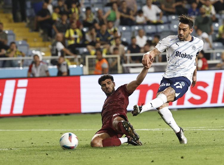 Hatayspordan 4 gol yiyen Fenerbahçe, Mersinde ilkleri yaşadı