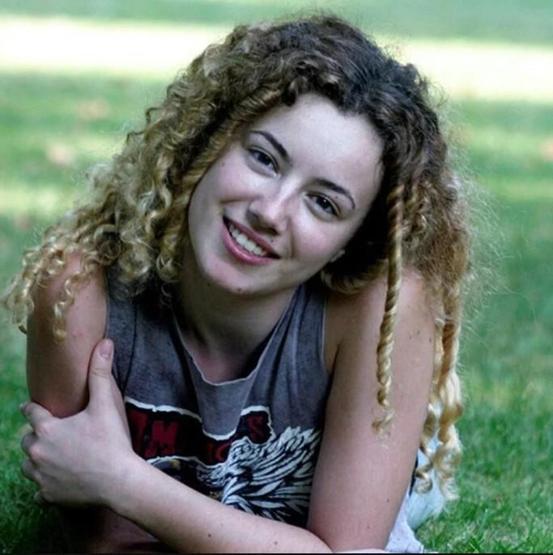 Arka Sokaklar’ın Pınar’ı Pınar Aydın İstanbul’u Terk Edip Hayatını Yeniledi