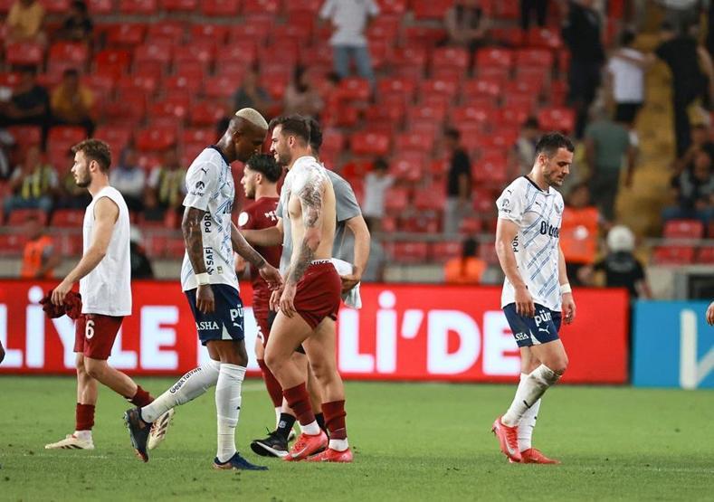 Nihat Kahveciden Ali Koç sözleri: En büyük suçu Mourinhoya bu kozu vermesi