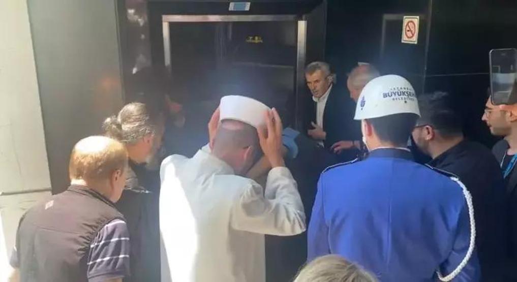 İlhan Şeşen Hayatını Kaybetti Usta Müzisyene Son Veda