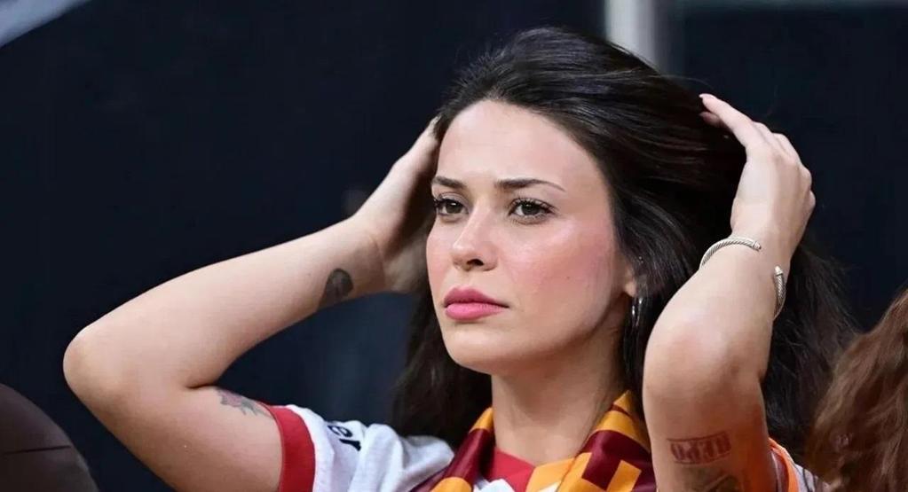 Galatasarayın yıldızı Torreiranın unutamadığı aşkı Devrim Özkan korkuttu BÖBREK AMELİYATI GEÇİRMEK ZORUNDA KALDIM