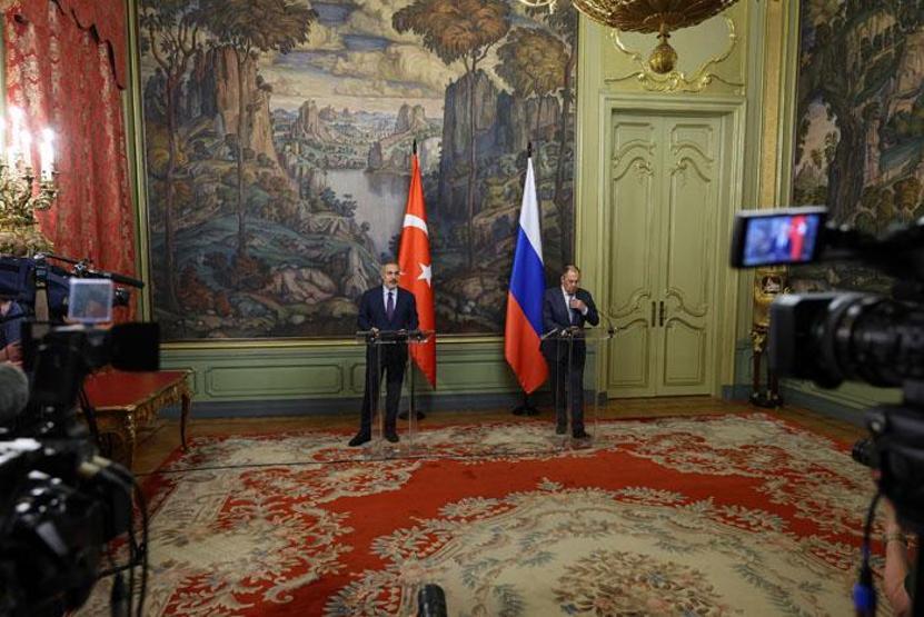 Moskovadan dünyaya net mesaj: Barışın adresi İstanbul