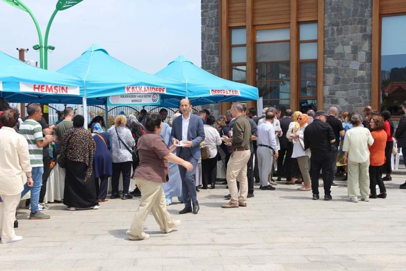 Baklavanın Böylesini İlk Kez Duyacaksınız Rizede İlgi Odağı Oldu... Tadan Bir Daha İstedi