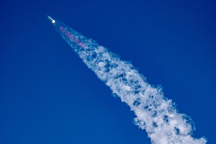 Starshipin 9uncu testi de parçalanma ile bitti: Fırlatmadan 30 dakika sonra kontrol kaybedildi