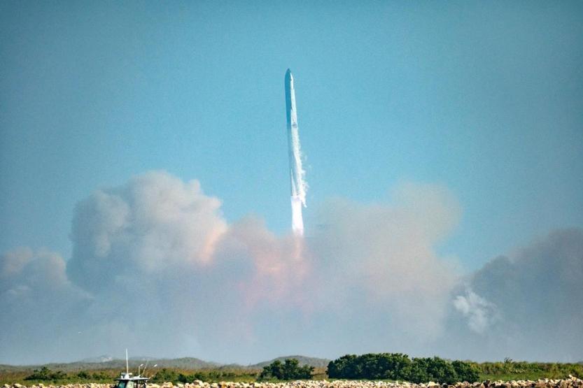 Starshipin 9uncu testi de parçalanma ile bitti: Fırlatmadan 30 dakika sonra kontrol kaybedildi