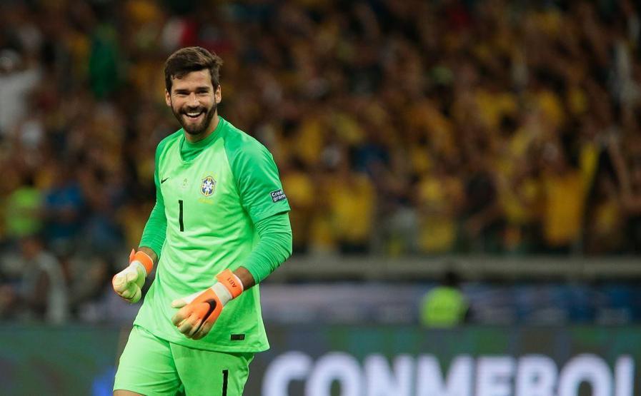 Galatasaray’da Muslera yerine iki yıldız kaleci adayı