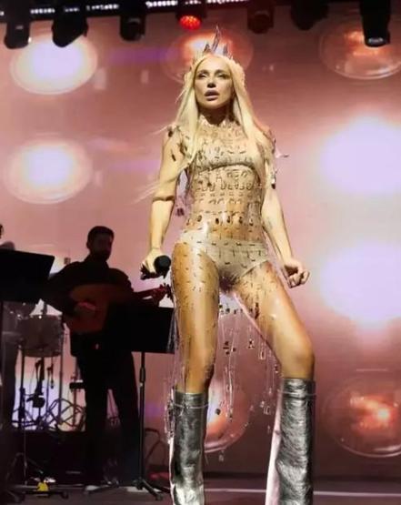 Ünlülerin Kurban Bayramı sahne ücretleri açıklandı: Tarkan zirvede