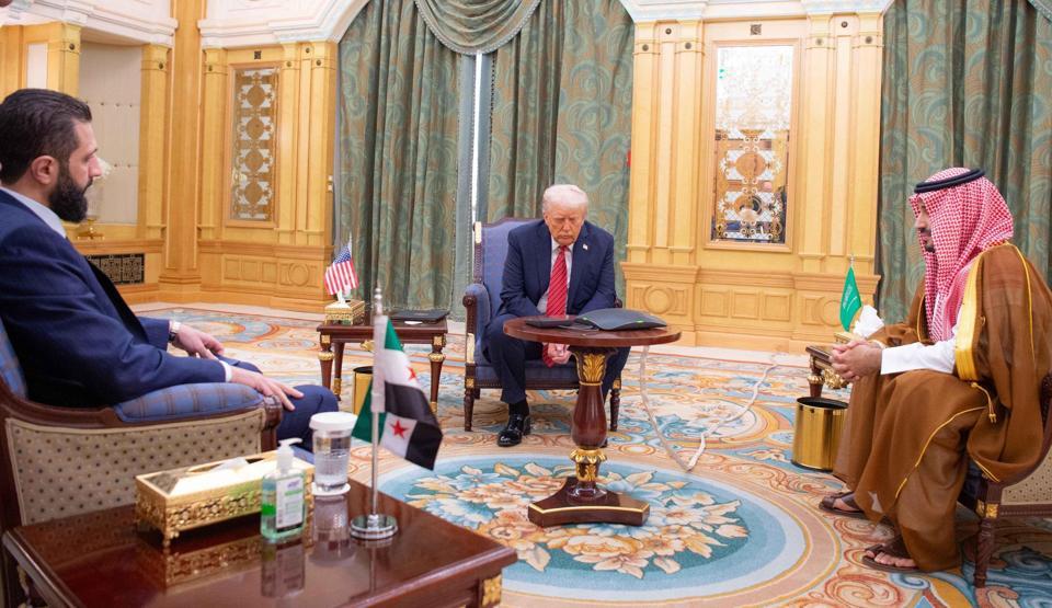 Trump, Şara ve Suriye denklemi: Seni var da edebiliriz, yok da