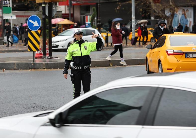 HABER... Trafikte sil baştan A’dan Z’ye düzenlemenin detayları