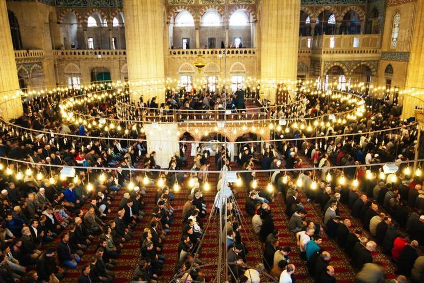 30 MAYIS CUMA NAMAZI SAATLERİ: Bugün Cuma Namazı Saat Kaçta İl İl Diyanet Cuma Namazı Saatleri
