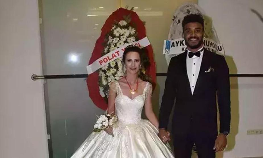 Survivor skandalı boşanmayı getirdi Efecan ve Duygu Dianzenza’dan flaş açıklama