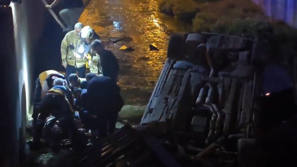 Beykoz’da Otomobil Dereye Uçtu: Sürücü Kaza Yerinden Kaçtı, Yaralıyı İtfaiye Kurtardı