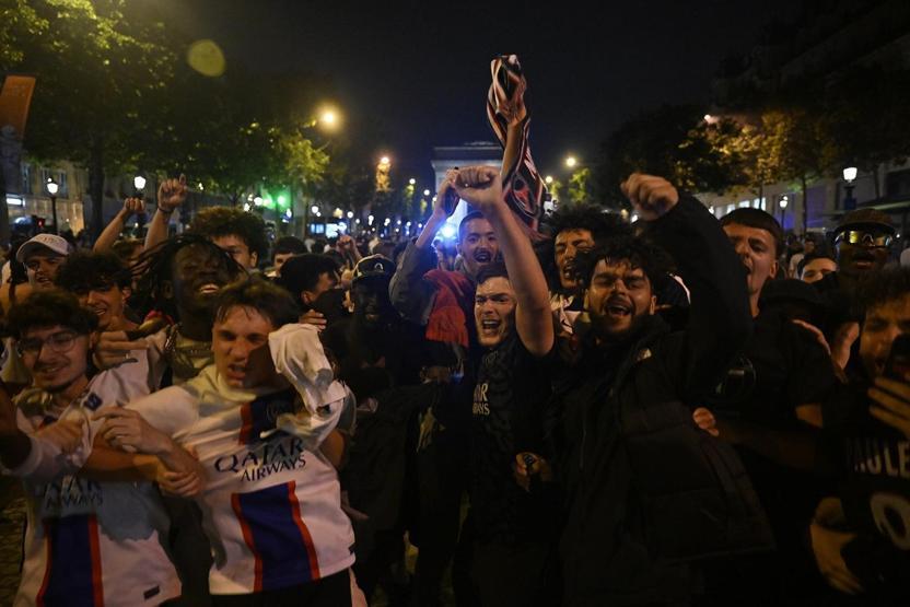 PSG şampiyon oldu, Paris yandı Fransız bakandan tepki çeken barbar paylaşımı...