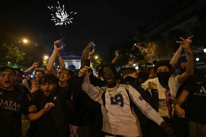 PSG şampiyon oldu, Paris yandı Fransız bakandan tepki çeken barbar paylaşımı...