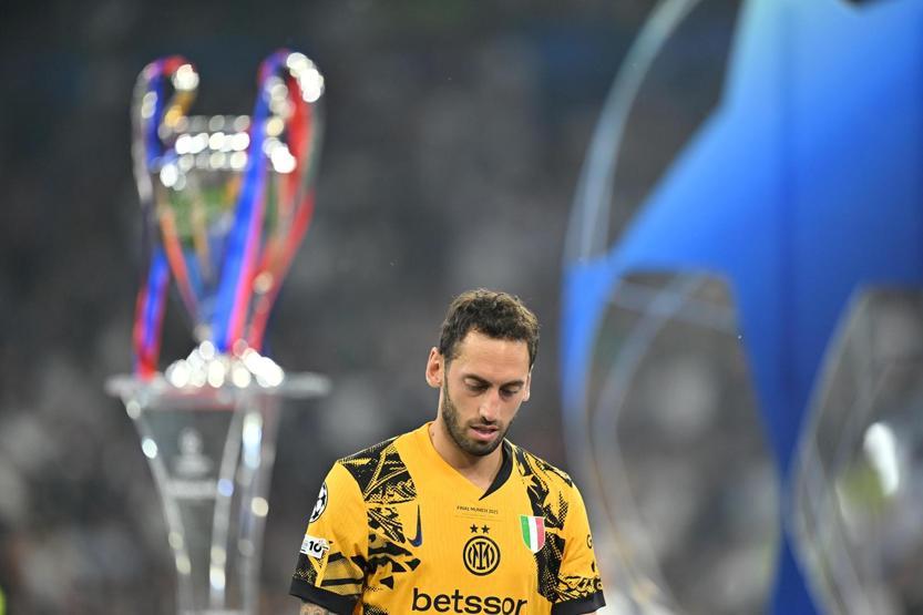 Hakan Çalhanoğlu, Şampiyonlar Liginde tarihe geçti İşte finale çıkan Türklerin karnesi...