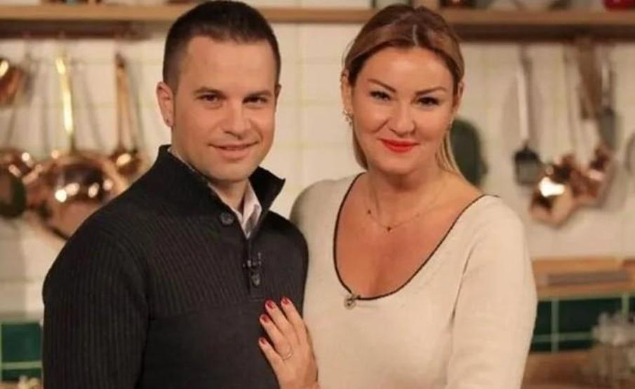 Pınar Altuğ’un derin yırtmaçlı elbisesi sosyal medyada tartışma yarattı