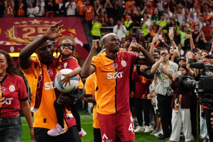 Galatasarayın yıldızı Victor Osimhen yeni takımıyla anlaşma sağladı iddiası