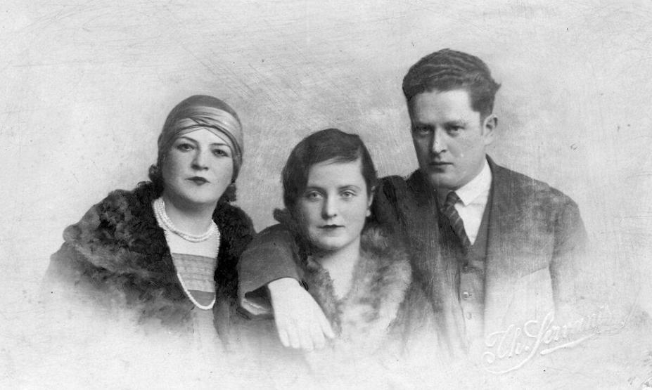 NAZIM HİKMET ŞİİRLERİ: En Anlamlı, En Duygusal Nazım Hikmet Ran Şiirleri Türk Şiirinin Usta İsmi 62. Ölüm Yıl Dönümünde Anılıyor