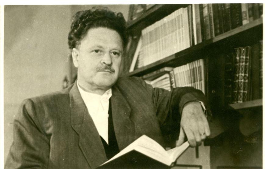 NAZIM HİKMET ŞİİRLERİ: En Anlamlı, En Duygusal Nazım Hikmet Ran Şiirleri Türk Şiirinin Usta İsmi 62. Ölüm Yıl Dönümünde Anılıyor