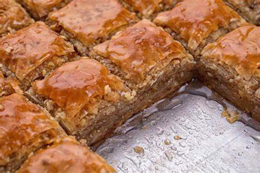 ŞEKERSİZ BAKLAVA TARİFİ: Bayramda Diyabet Hastaları da Rahatça Tüketebilir Şekersiz Baklava Malzemeleri Ve Yapılışı