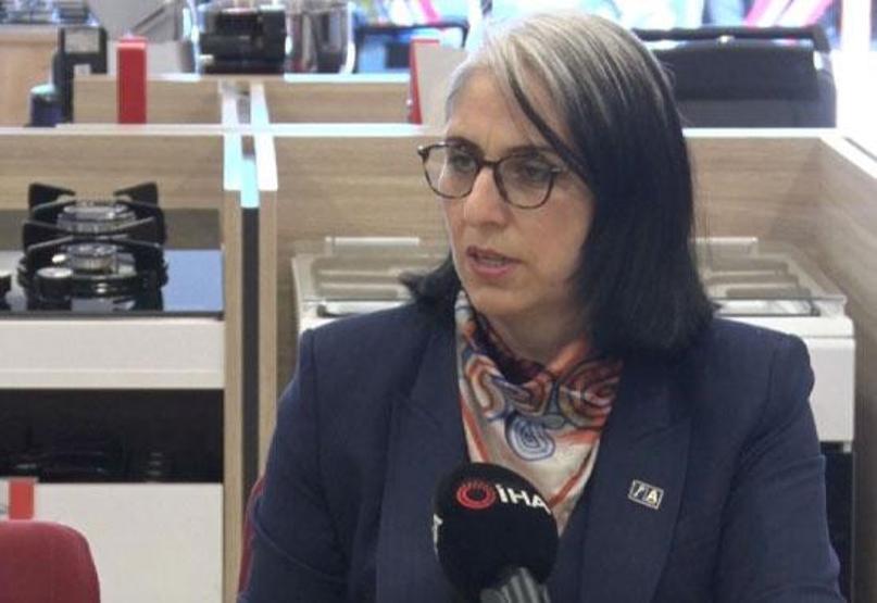 Sırtında 100 kiloluk yük ruhunda azim Öznur Kurtun ilham veren başarısı: Kendi işinin hem hamalı hem de patronu