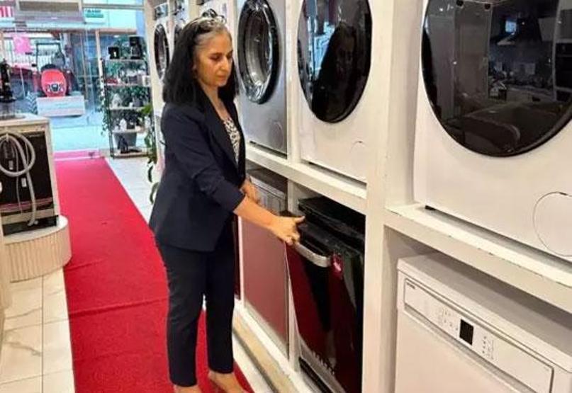 Sırtında 100 kiloluk yük ruhunda azim Öznur Kurtun ilham veren başarısı: Kendi işinin hem hamalı hem de patronu