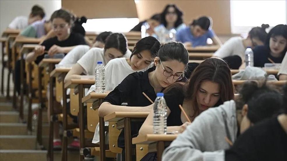 2025 YKSye Kaç Kişi Girecek YKS Başvuru Sayısı Ne YÖK Başkanı Erol Özvar Açıkladı