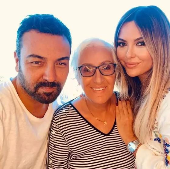 Aslı Hünelin Duygusal Doğum Günü Paylaşımı: Kalbime Sakladım Seni
