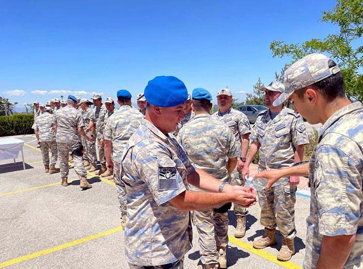 1500 rakımda bayram: Mehmetçik vatan nöbetinde
