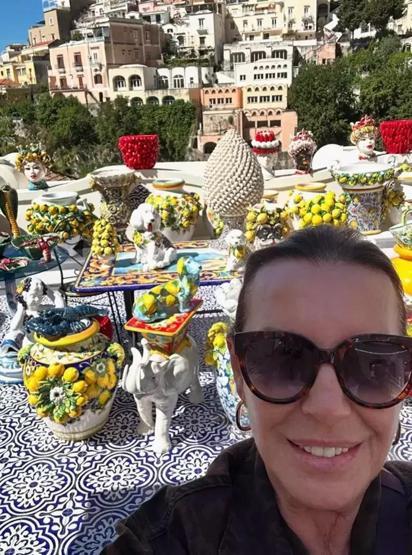 Ünlü İsimlerden Bayram Mesajları Bayramda Tatil Yapmayanlar da Var