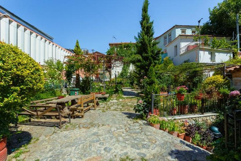 KURBAN BAYRAMINDA TATİLCİLERİN GÖZDESİ Ayvalıka 45-90 dakika uzaklıkta Kapıda vize ile 6 gece, 7 güne kadar kalabilirsiniz