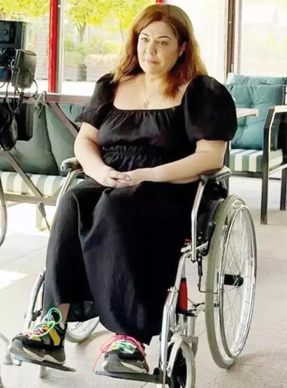 Ünlü Oyuncuya Estetik Şoku Ameliyat Sonrası Felç Kaldı... Eylem Tanrıver: Hayatımı Çaldılar