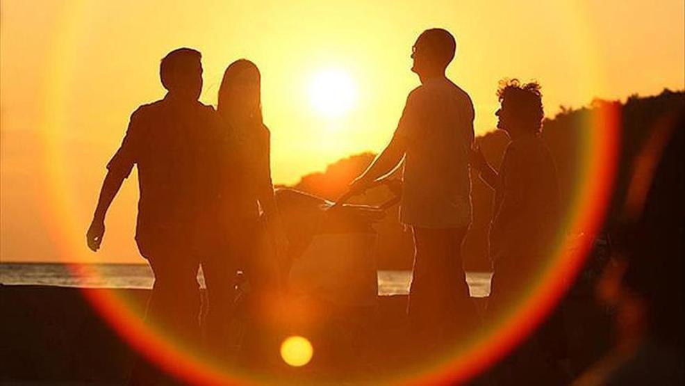 Meteoroloji uyardı: 35 derecenin üzerine çıkacak İşte bölge bölge hava durumu...