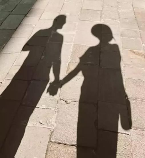 Kızılcık Şerbetinin Görkemi Özge Özacar ile sevgilisi aşka geldi ‘VENEDİK BİR DÜNYA GÜZELİ GÖRSÜN’