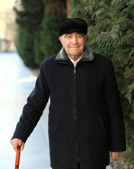 Şarkıcı Doğuşun acı günü Babamızı kaybettik