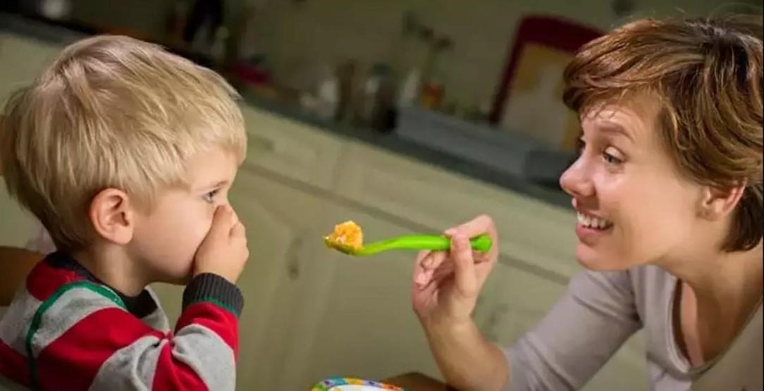 Çocuğunuz Hızlı Yiyor mu Bu Alışkanlık Obeziteyi Teşvik Ediyor