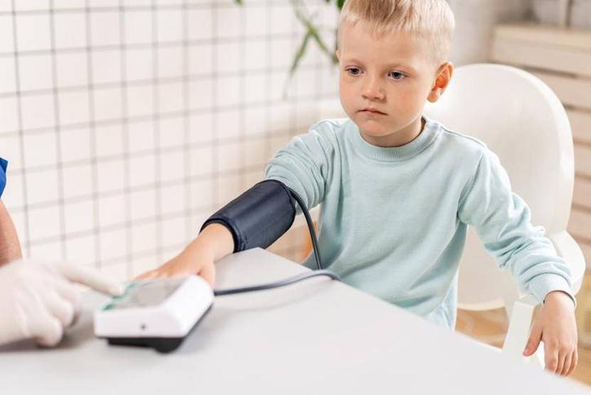 Çocuklarda Hipertansiyon Gizlice İlerliyor: Erken Tanı Hayati Önem Taşıyor