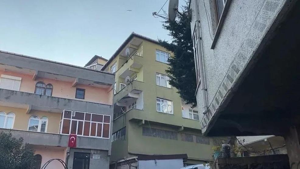 Yenidoğan bebeğini 3. kattan aşağı attı Kan donduran olayın cezası belli oldu