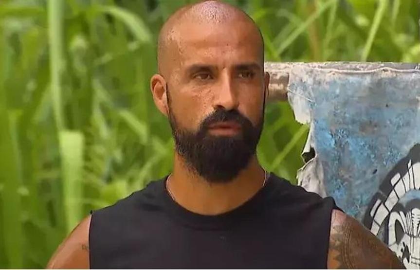 Survivorda son finalistler belli oldu Ayşe, Sevgi ve Volkan oyun alanında ter döktü İşte adaya veda eden isim...